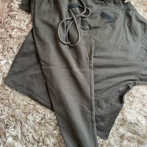 Essentials Men's Dark Green Jogger Pants and Tee set